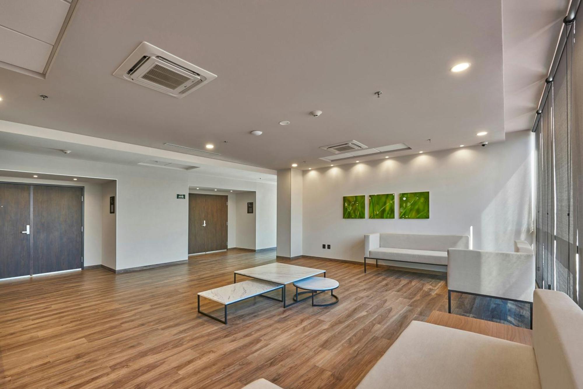 City Express Plus By Marriott Puerto Vallarta Bagian luar foto